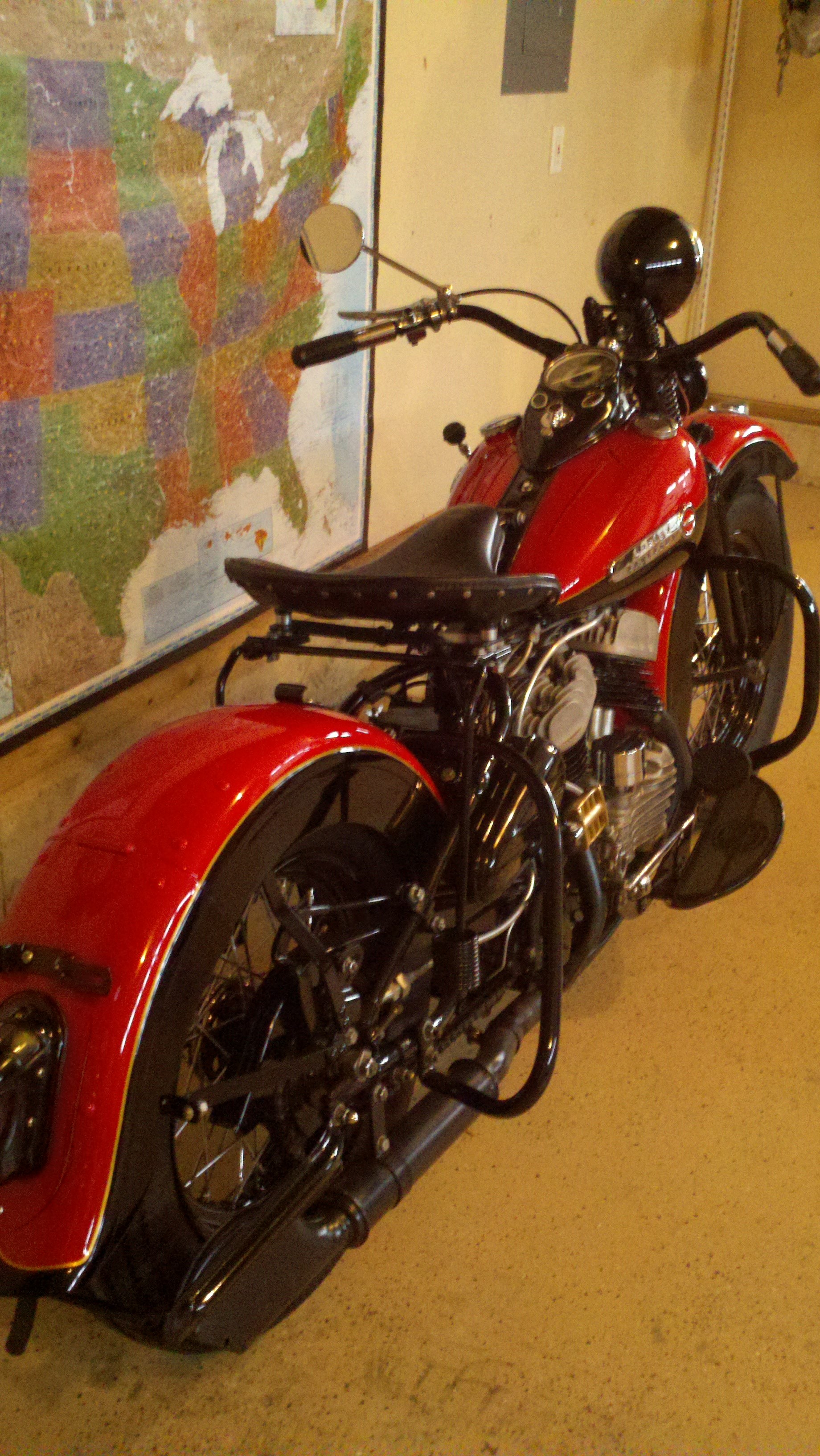 1946 HarleyDavidson® G ServiCar with tow bar (Red / Black), Big Pine