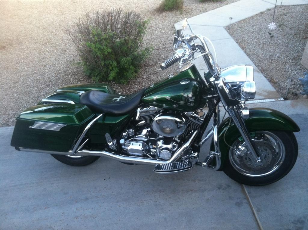 2002 HarleyDavidson® FLHR/I Road King® (Green), Florence, Arizona